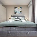 Awesome Home In Posedarje With Wifi Casa vacanze *
